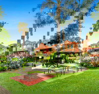 Comfort Apartments Royal Gardens - Accommodation VIC