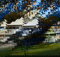 Lake House Daylesford - Accommodation VIC