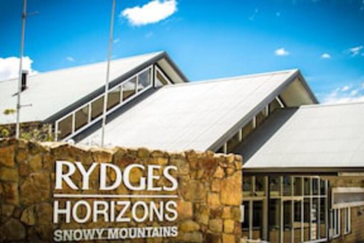 Jindabyne NSW Accommodation VIC