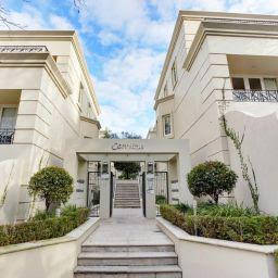 Caroline Serviced Apartments South Yarra - Accommodation VIC 3