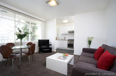Caroline Serviced Apartments South Yarra - Accommodation VIC 1