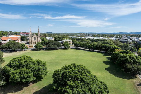 Oaks Ipswich Aspire Suites - Accommodation VIC 4