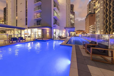 Oaks Brisbane Festival Suites - Accommodation VIC 5