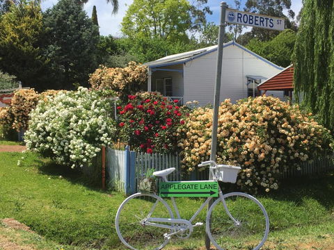 Applegate Lane Chalet - Accommodation VIC 2