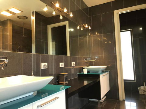 The Glen - Accommodation VIC 2