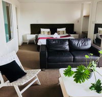 Elkamo Luxury Suites