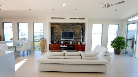 Whitsunday Views - Accommodation VIC 3