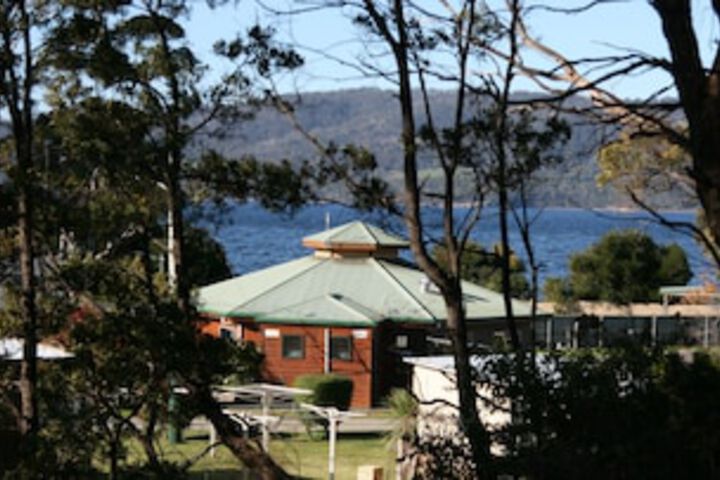 Snug TAS Accommodation VIC