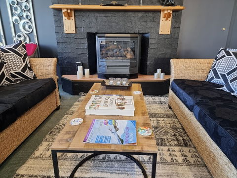 Tumbarumba Motel & Elms Restaurant - Accommodation VIC 2