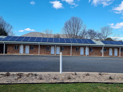 Tumbarumba Motel & Elms Restaurant - Accommodation VIC 0