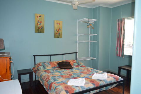 Buzers - Accommodation VIC 7