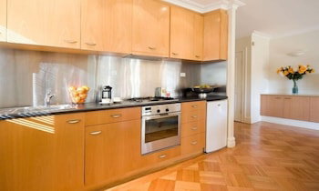 Lakeside Suites 3 - Accommodation VIC 5