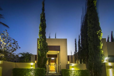 Grandeur On Bay Three - Accommodation VIC 2