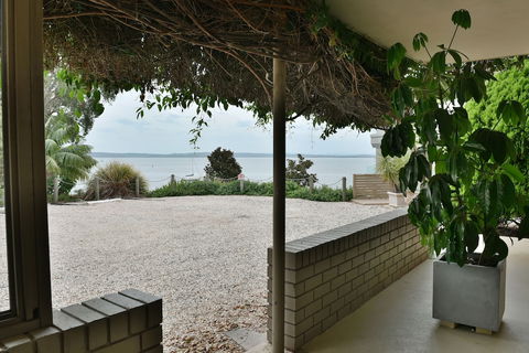 Dutchies Motel Nelson Bay - Accommodation VIC 0