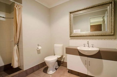 Yallingup Pet Friendly Bush Retreat - Accommodation VIC 1