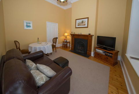 Yankalilla Bay Homestead - Accommodation VIC 6