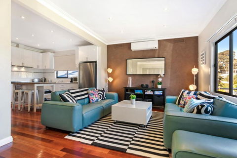 The Bud House - Accommodation VIC 5