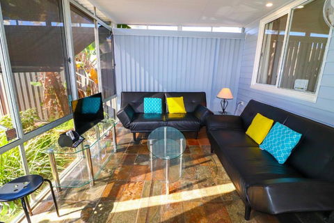 Blacksmiths Sea Breeze - Accommodation VIC 6