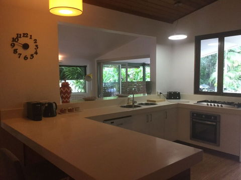 The Beach House Port Douglas - Accommodation VIC 5