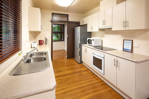 The Residence - Accommodation VIC 2
