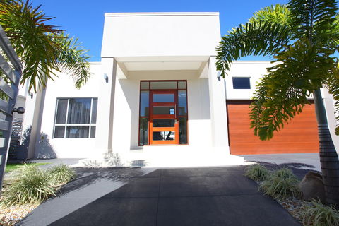 Infinity Quays - Accommodation VIC 0