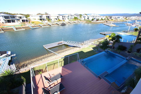 Infinity Quays - Accommodation VIC 5