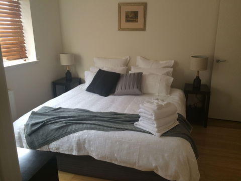 Mark II 4 West - Accommodation VIC 1