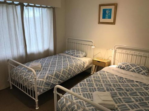 The Hill House - Accommodation VIC 6