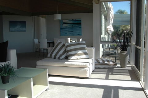 The Beach House At Tura Beach - Accommodation VIC 4