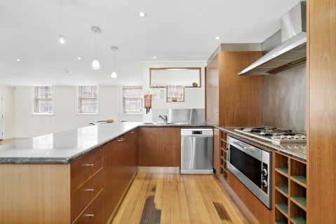 HELENA, 2BDR Fitzroy House - Accommodation VIC 3