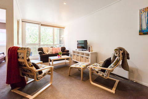 NAOMI, 2BDR South Melbourne Apartment - Accommodation VIC 5