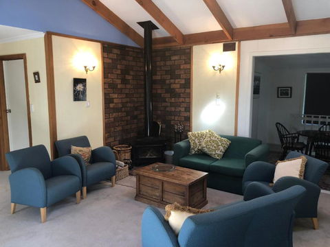 Blue Range Cottage - Accommodation VIC 3