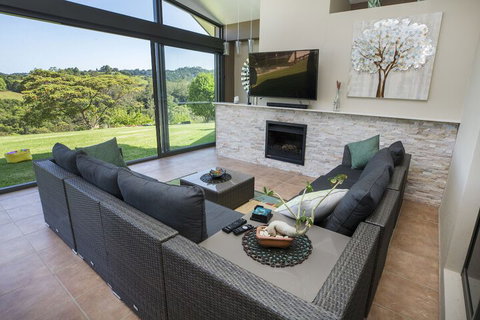 Mapleton Springs - Accommodation VIC 7