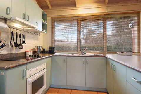 R & R In Bright - Short Walk To Town - Accommodation VIC 1