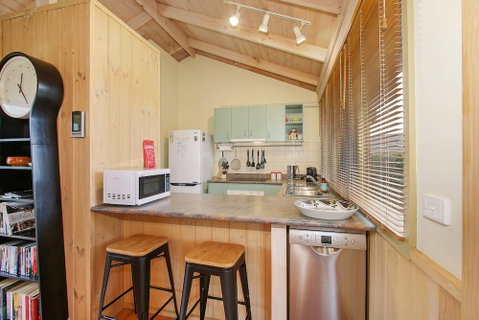 R & R In Bright - Short Walk To Town - Accommodation VIC 2