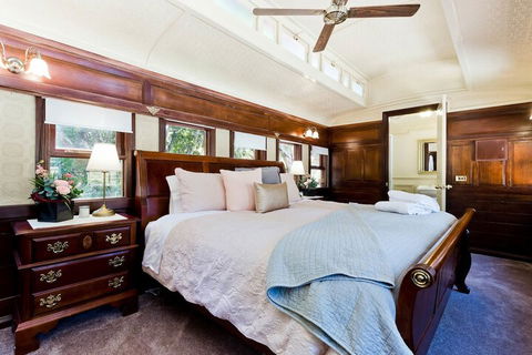 Oak Tree Cottage - Mundaring - Accommodation VIC 2