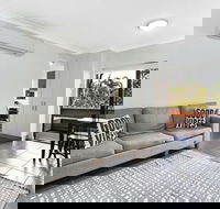Amanda Court Unit 2 / 1 Weatherly Close - Accommodation VIC