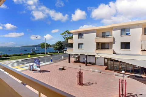 Shoal Bay Road Bay Village Unit 14 47 - Accommodation VIC 3