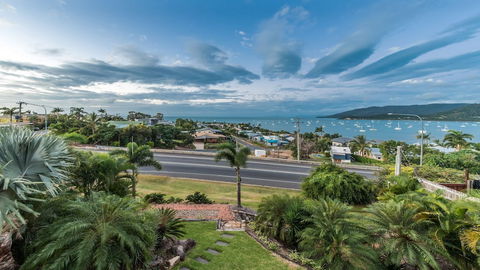 Hayman Views - Accommodation VIC 4