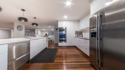 Hayman Views - Accommodation VIC 3