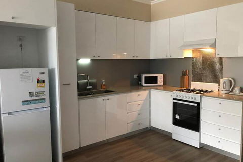 Morisset Serviced Apartments - Accommodation VIC 7