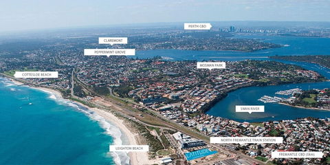 River Front Architect Villa - Accommodation VIC 0