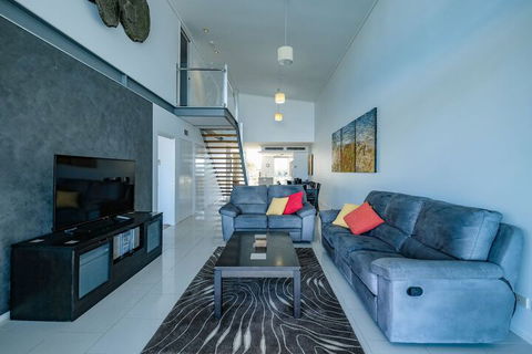 Penthouse At Peninsula - Accommodation VIC 1