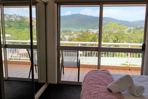 Beach House On Begley - Airlie Beach - Accommodation VIC 3