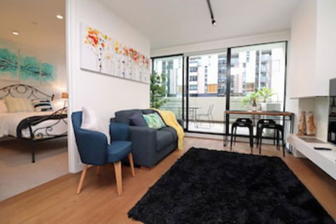 Urban Eden In South Yarra - Rejuvenate Stays - Accommodation VIC 0
