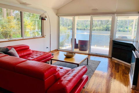 Silkwood Estate - Accommodation VIC 7