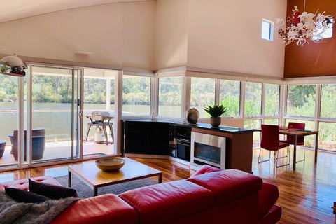 Silkwood Estate - Accommodation VIC 5