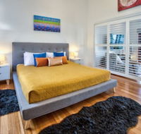 Heliconia 10 Newly Renovated House