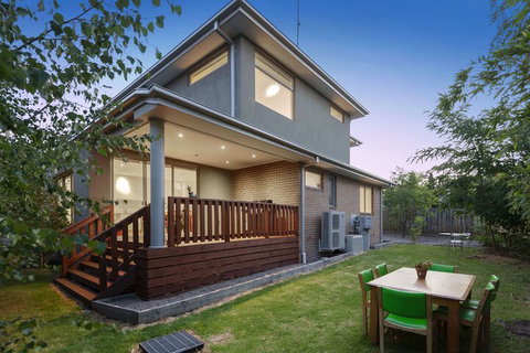 Aquawaters House By Barefoot Beach Stays - Accommodation VIC 1