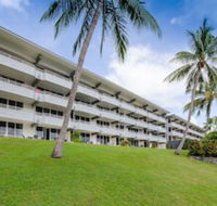 Beachfront Frangipani Apartments
